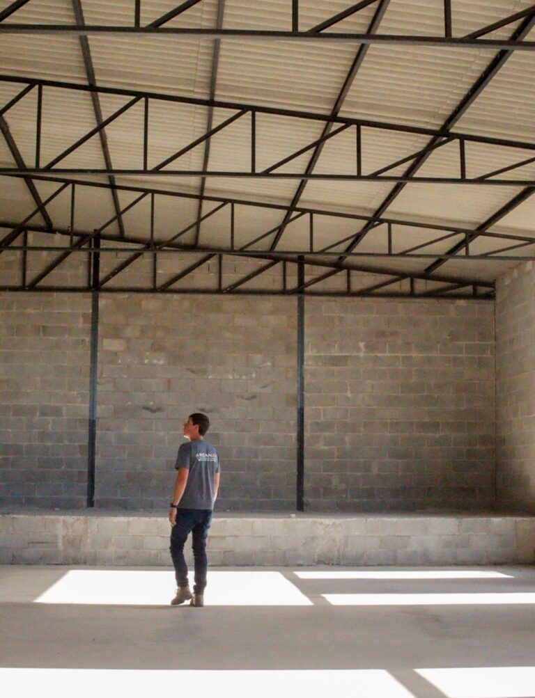 Instagram post from arcanpisoseblocos. This post is in position 7.